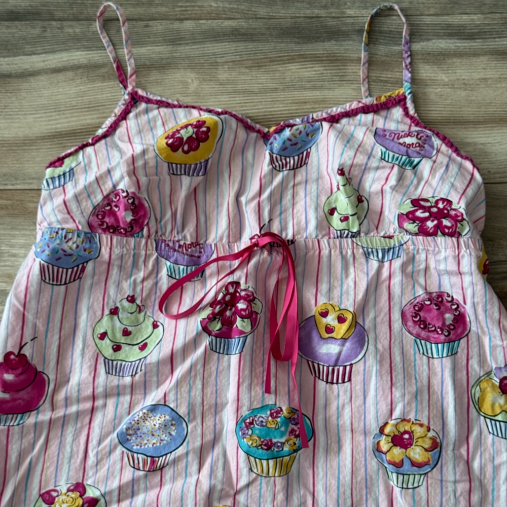Nick & Nora Pajamas Cupcakes Cami Capri XXL Rare Find!
